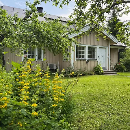 Old Appletree Villa Helsinki